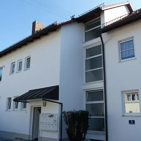Ferienwohnung Coming Apartament *